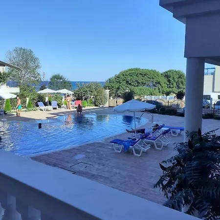 Perla Del Mar *